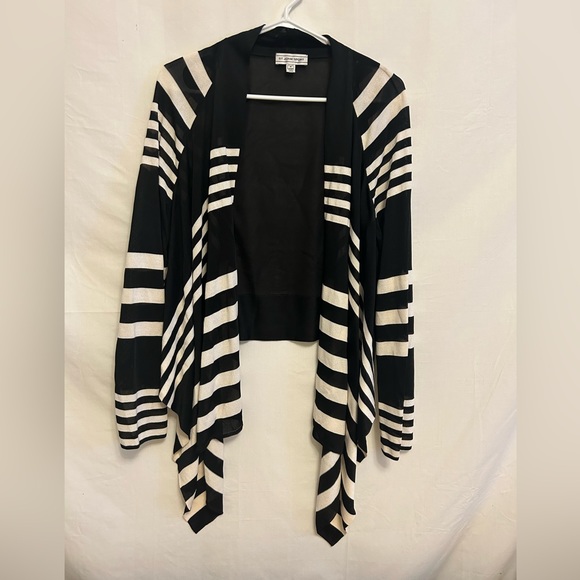 St. John‎ Sport Black and White Stripe Asymmetrical Cardigan Size Small - Picture 1 of 7